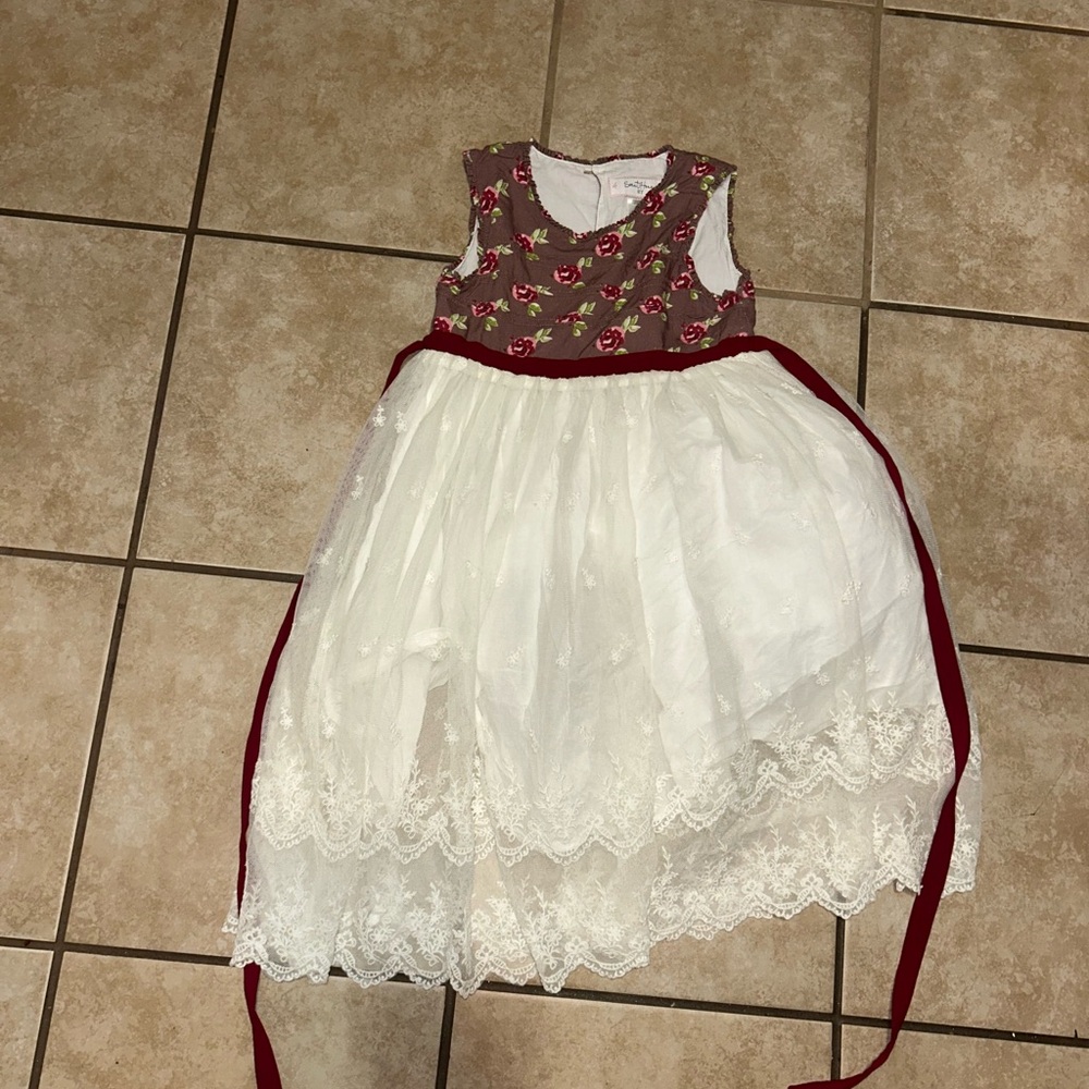 Sweet honey dress size 6/7